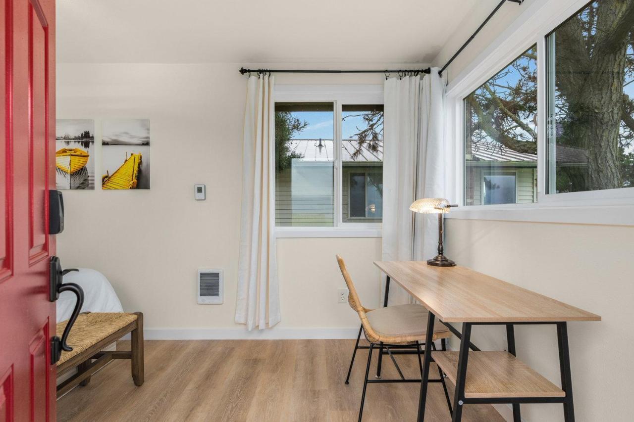 @ Marbella Lane - Wave House, Your Oceanfront Retreat! أوك هاربور المظهر الخارجي الصورة