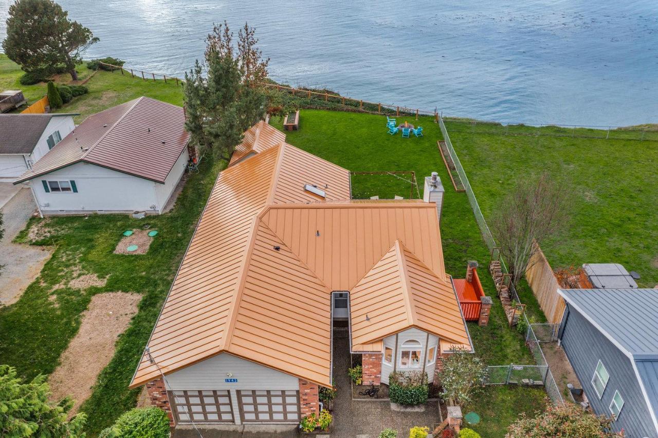@ Marbella Lane - Wave House, Your Oceanfront Retreat! أوك هاربور المظهر الخارجي الصورة